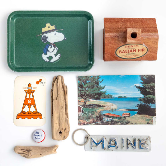 3P4 x Peanuts® - Snoopy Beagle Scout Hike Vintage-Style Tray