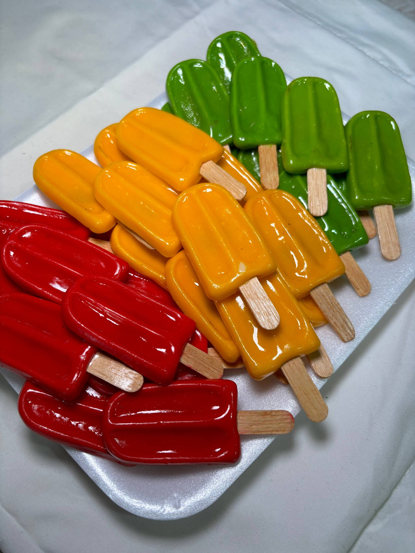 Italian Ice Cream Kitchen Magnet (Assorted Colors)