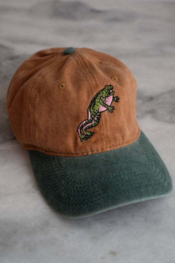 Jumpy Two-Tone Dad Hat: Brown / Forest