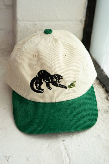 Frenemies (Cat & Frog) Two-Tone Corduroy Dad Hat: Cream-Clover