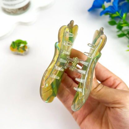 Frog Hair Claw Clip
