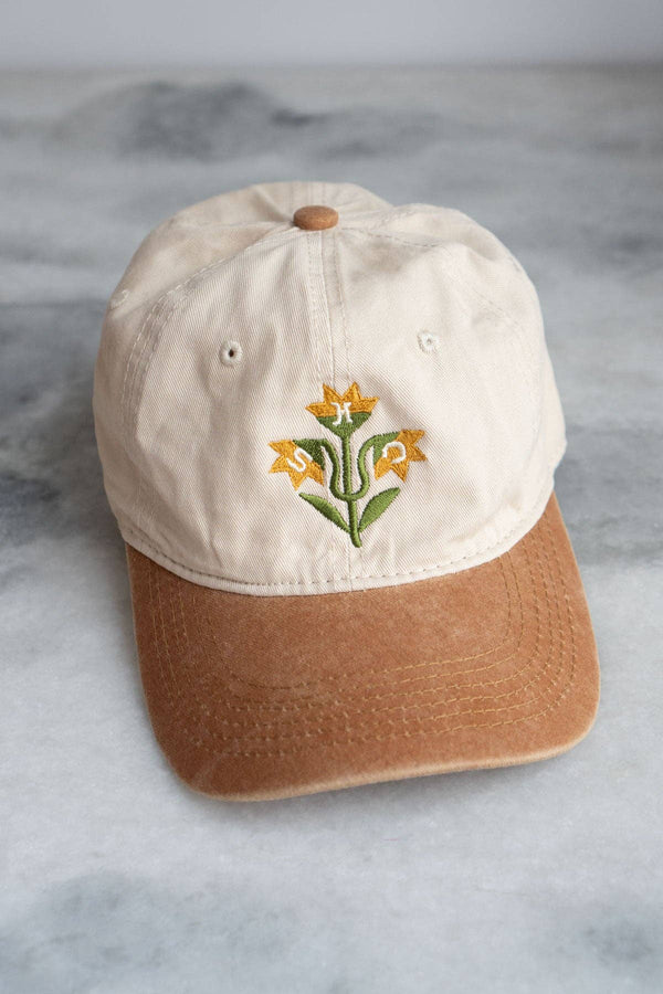 Quilt Flowers Two-Tone Dad Hat: Cream / brown