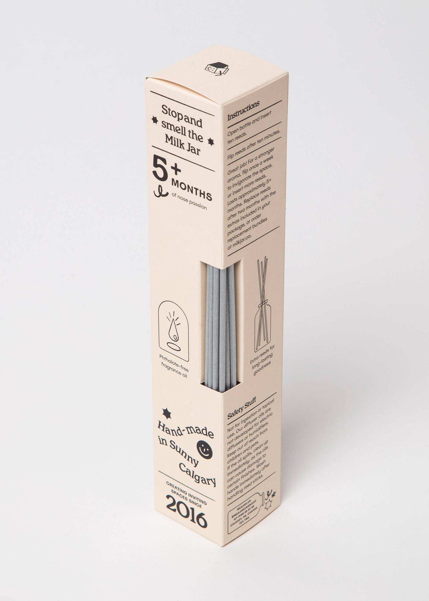 Aurora - Mahogany, Teakwood & Aspen 4oz Reed Diffuser