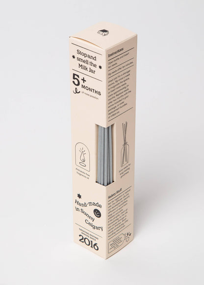 Aurora - Mahogany, Teakwood & Aspen 4oz Reed Diffuser